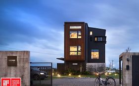 Black House